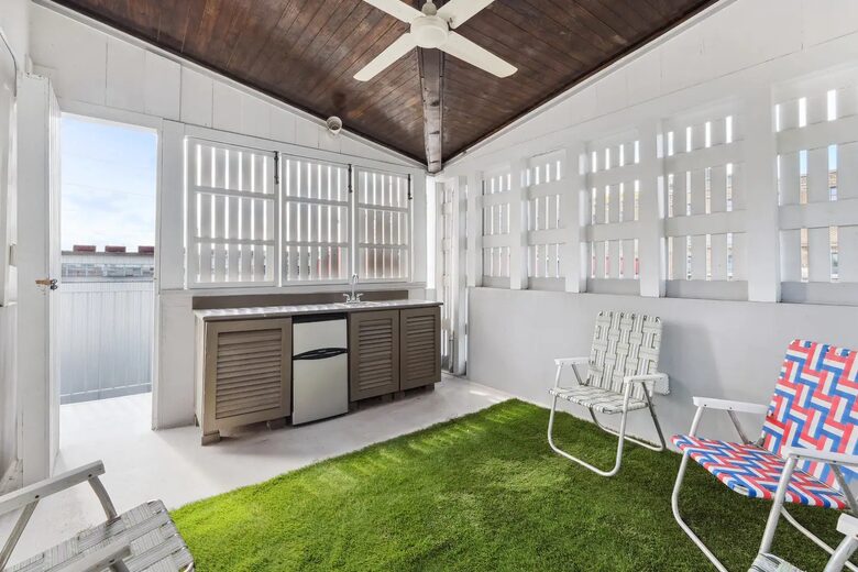 The Fine Art Estate - Walk to the French Quarter! - New Orleans, Louisiana