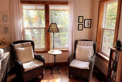 Nova Scotia Pioneer Place on the Lake - West Hants, Canada