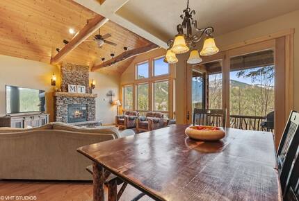 Whitefish Mountain Resort Ski-In/Ski-Out with Hot Tub & Sauna - Whitefish, Montana