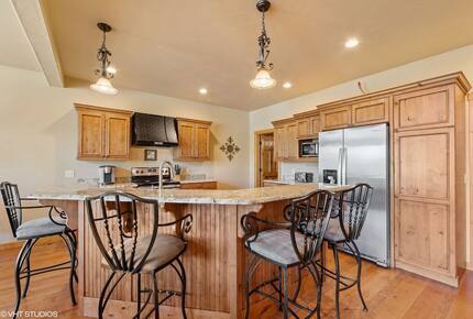 Whitefish Mountain Resort Ski-In/Ski-Out with Hot Tub & Sauna - Whitefish, Montana