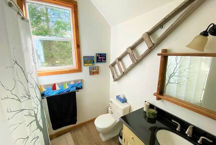 Nova Scotia Pioneer Place on the Lake - West Hants, Canada