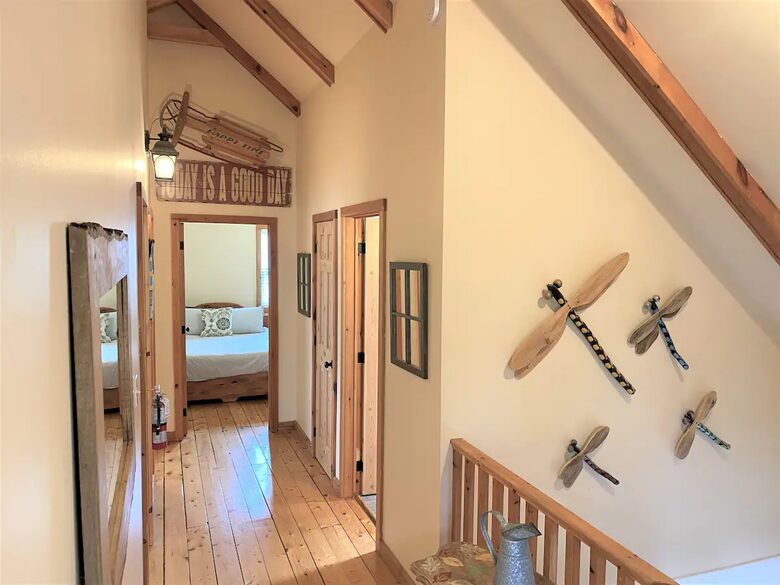 Nova Scotia Pioneer Place on the Lake - West Hants, Canada