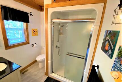 Nova Scotia Pioneer Place on the Lake - West Hants, Canada