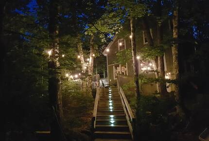 Nova Scotia Pioneer Place on the Lake - West Hants, Canada