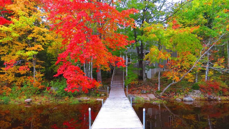 Nova Scotia Pioneer Place on the Lake - West Hants, Canada