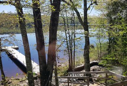 Nova Scotia Pioneer Place on the Lake - West Hants, Canada