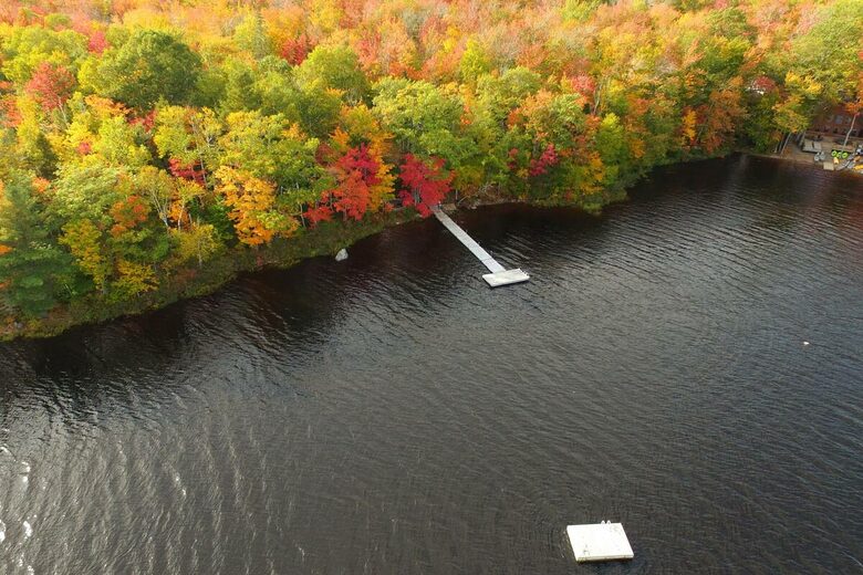Nova Scotia Pioneer Place on the Lake - West Hants, Canada