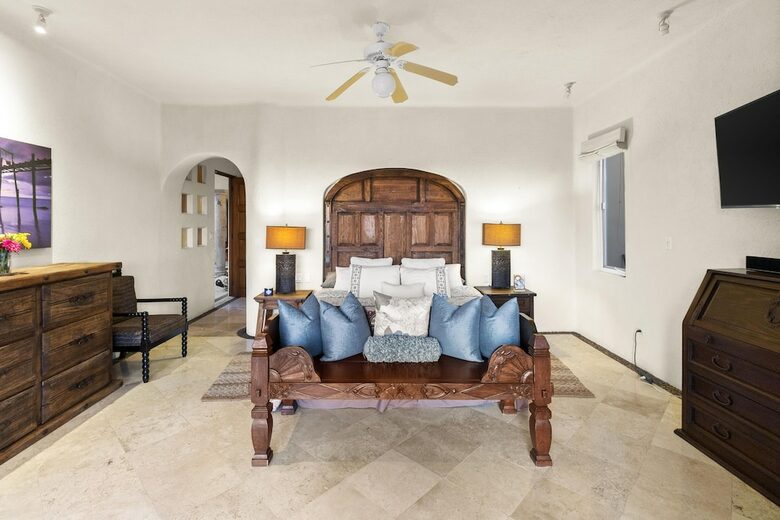 Stunning 4 Bedroom Golf and Beach Villa on Cabo Real Golf Course - San José del Cabo, Mexico