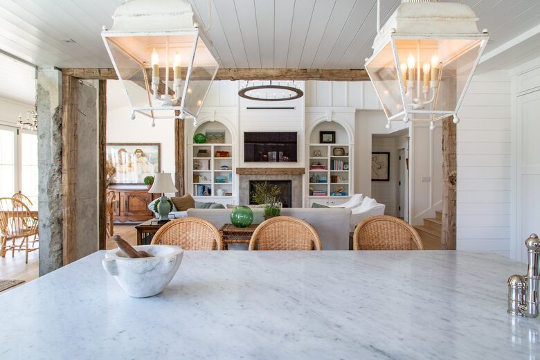 Stunning Sonoma Farmhouse with Pool and Vineyard Views - Petaluma, California