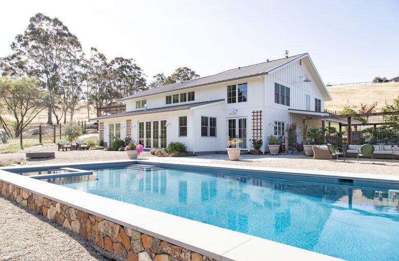 Stunning Sonoma Farmhouse with Pool and Vineyard Views - Petaluma, California