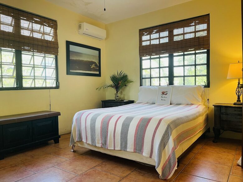 Pura Vida Luxury Estate - Ensenada, Puerto Rico