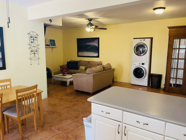 Pura Vida Luxury Estate - Ensenada, Puerto Rico