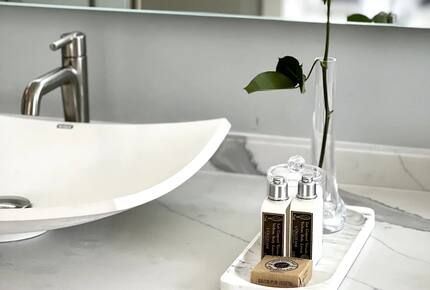 Two Beautiful East Fort Lauderdale Villas with a Private Pool - Fort Lauderdale, Florida