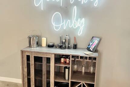 Two Beautiful East Fort Lauderdale Villas with a Private Pool - Fort Lauderdale, Florida