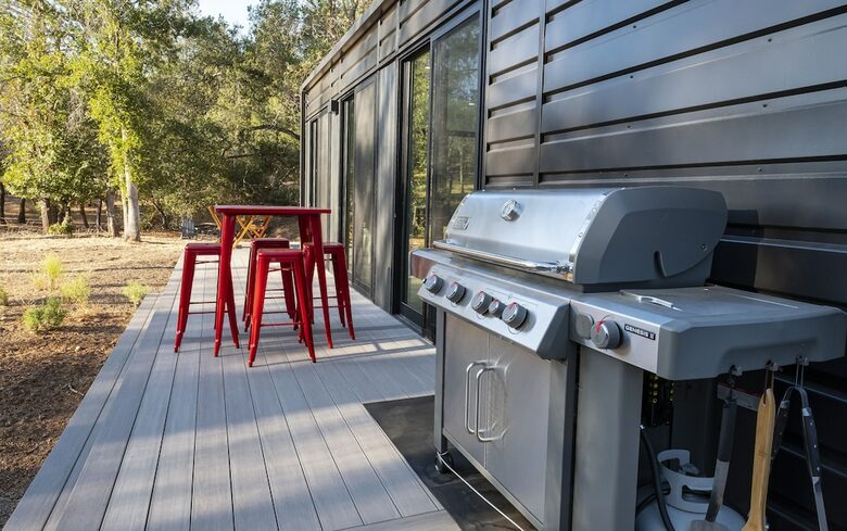 Barbecue with the second house