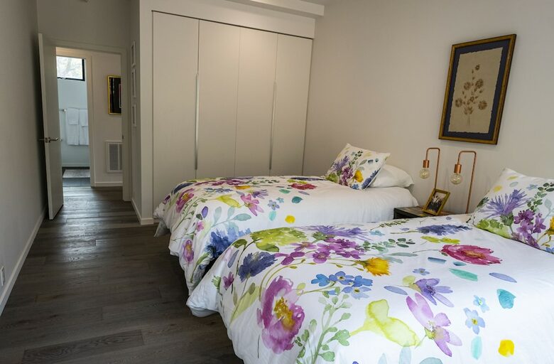 Sonoma Valley Modern Retreat - Kenwood, California