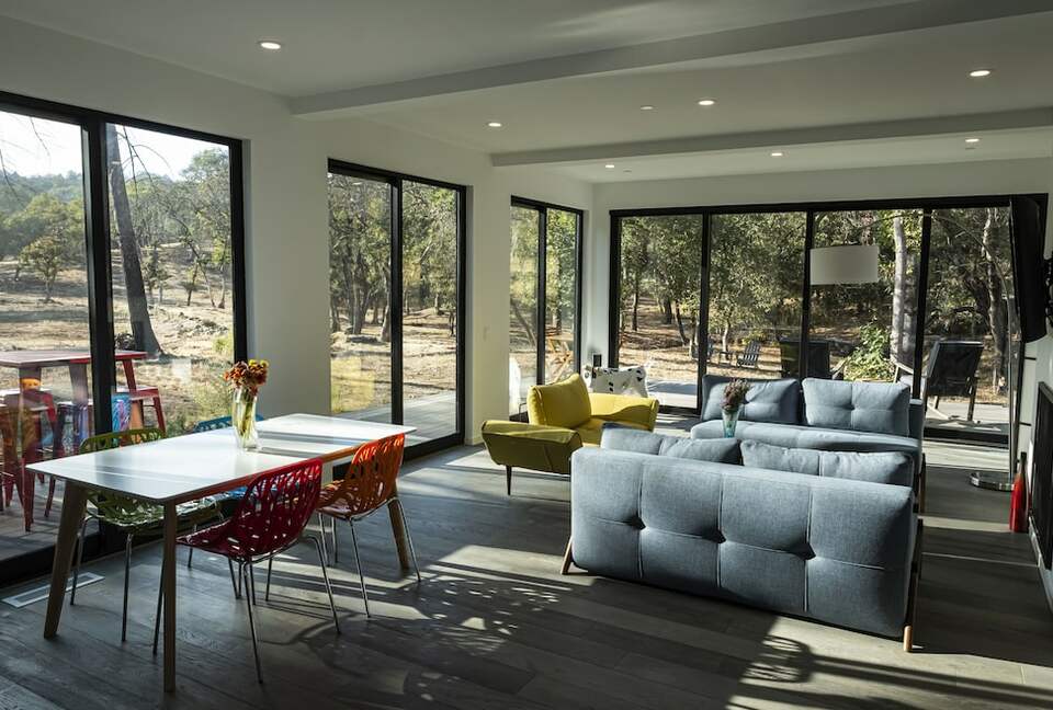 Sonoma Valley Modern Retreat - Kenwood, California