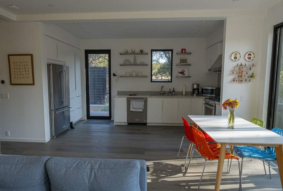 Sonoma Valley Modern Retreat - Kenwood, California