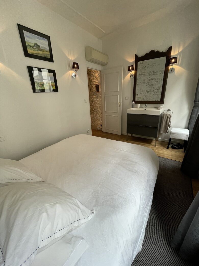 Apartment in the heart of Paris - Paris, France