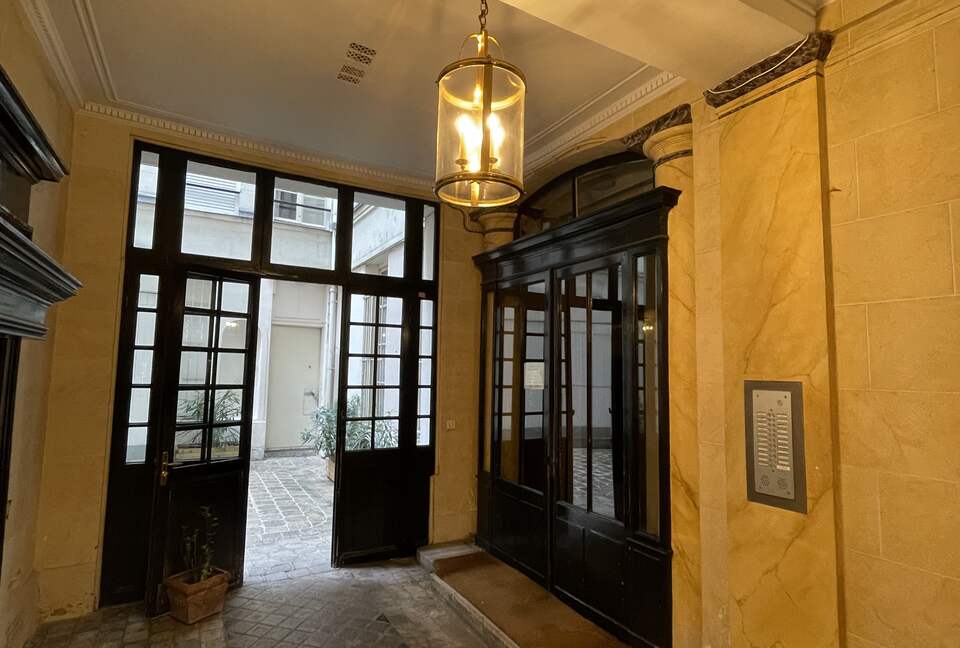 Apartment in the heart of Paris - Paris, France