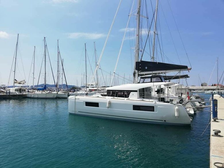 "The Dove" | Lagoon 40 Catamaran - Palma, Spain