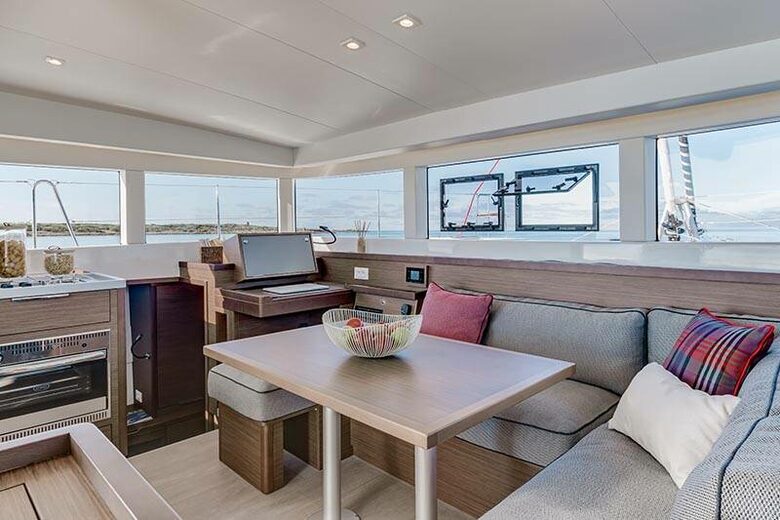 "The Dove" | Lagoon 40 Catamaran - Palma, Spain