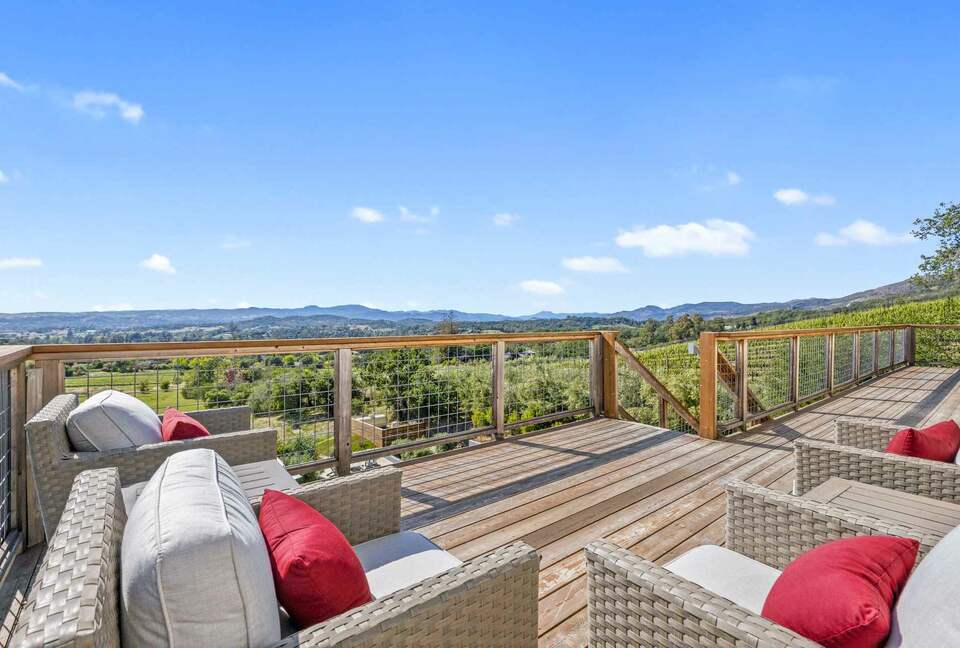 Stunning Shadybrook Lane - Napa, California