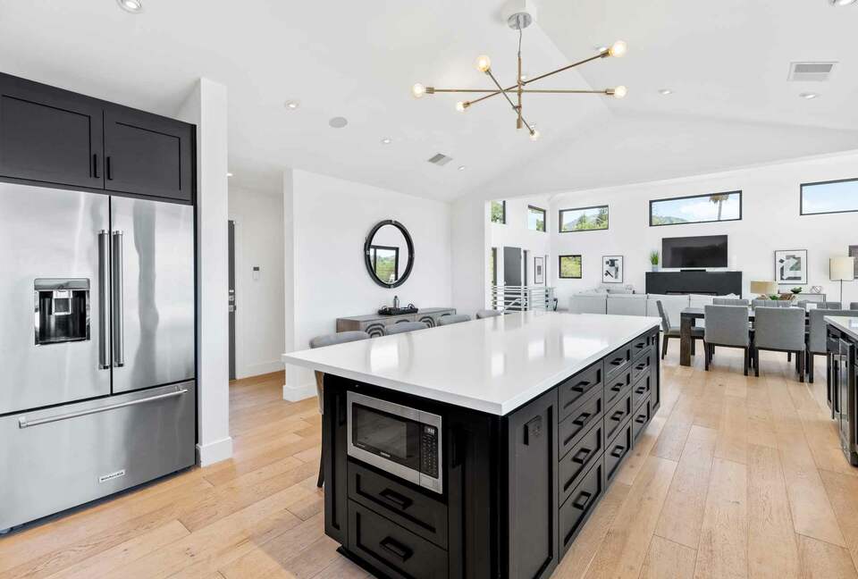 Stunning Shadybrook Lane - Napa, California