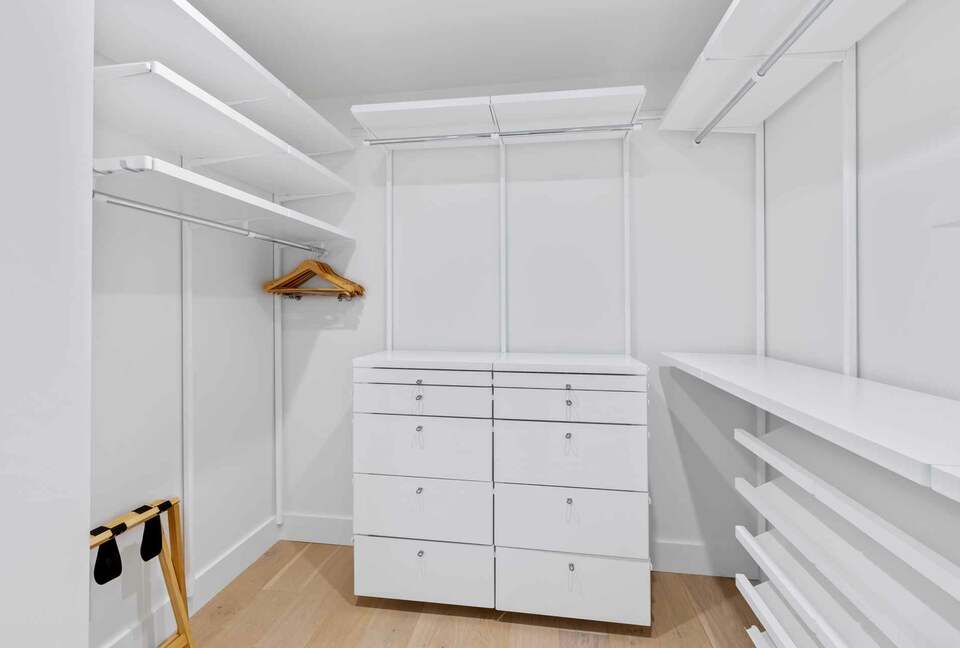 Stunning Shadybrook Lane - Napa, California