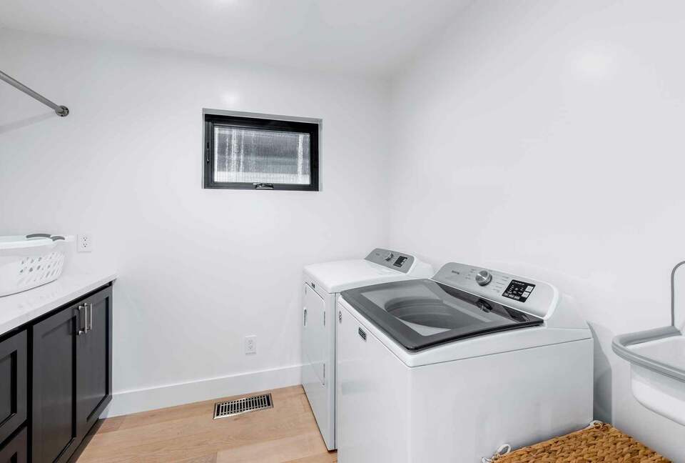 Stunning Shadybrook Lane - Napa, California