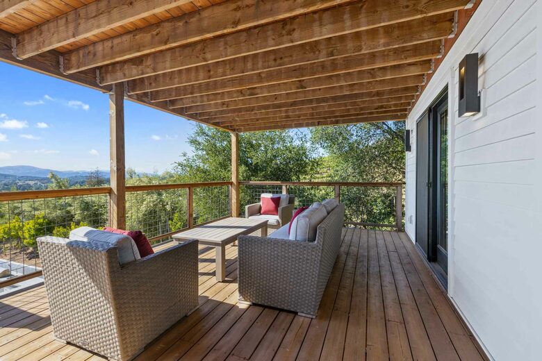 Stunning Shadybrook Lane - Napa, California