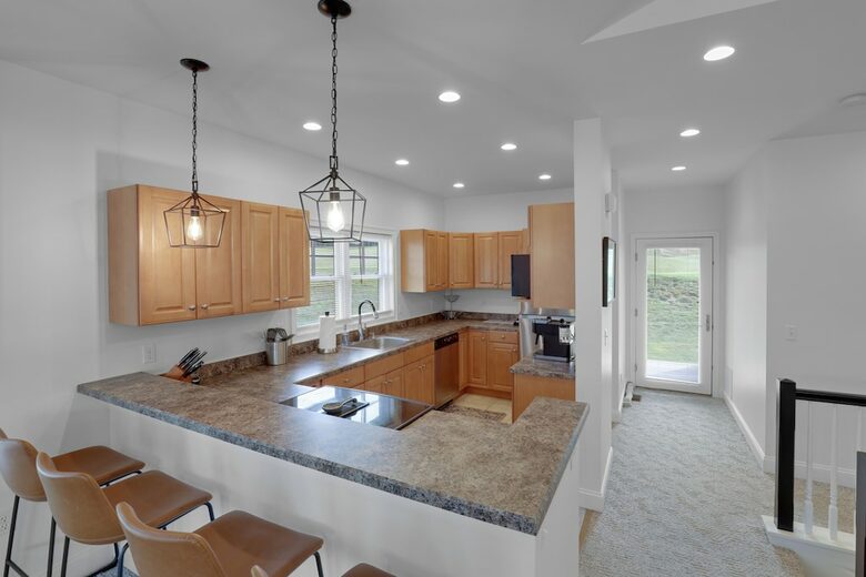 Greenscapes Getaway in a Golf Resort Community - Thornton, New Hampshire