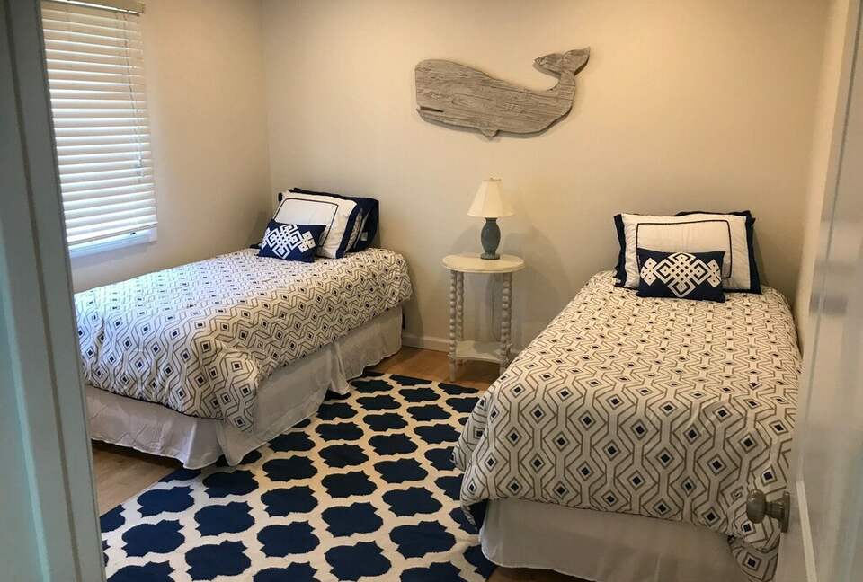 Charming Jersey Shore Beach Cottage | Close to Beaches, Town and Parks - Point Pleasant, New Jersey