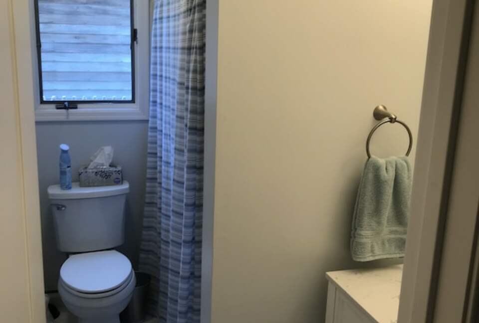 Charming Jersey Shore Beach Cottage | Close to Beaches, Town and Parks - Point Pleasant, New Jersey