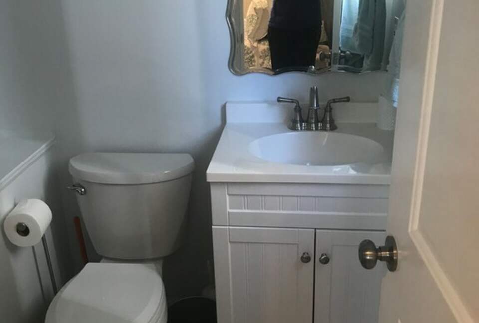 Charming Jersey Shore Beach Cottage | Close to Beaches, Town and Parks - Point Pleasant, New Jersey