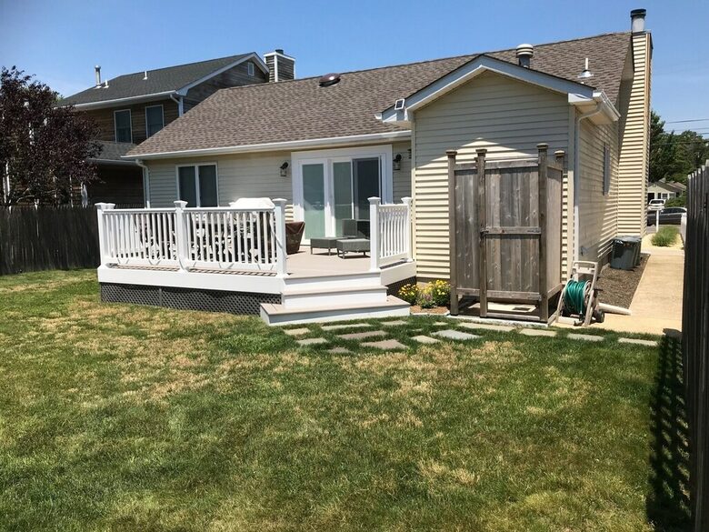 Charming Jersey Shore Beach Cottage | Close to Beaches, Town and Parks - Point Pleasant, New Jersey