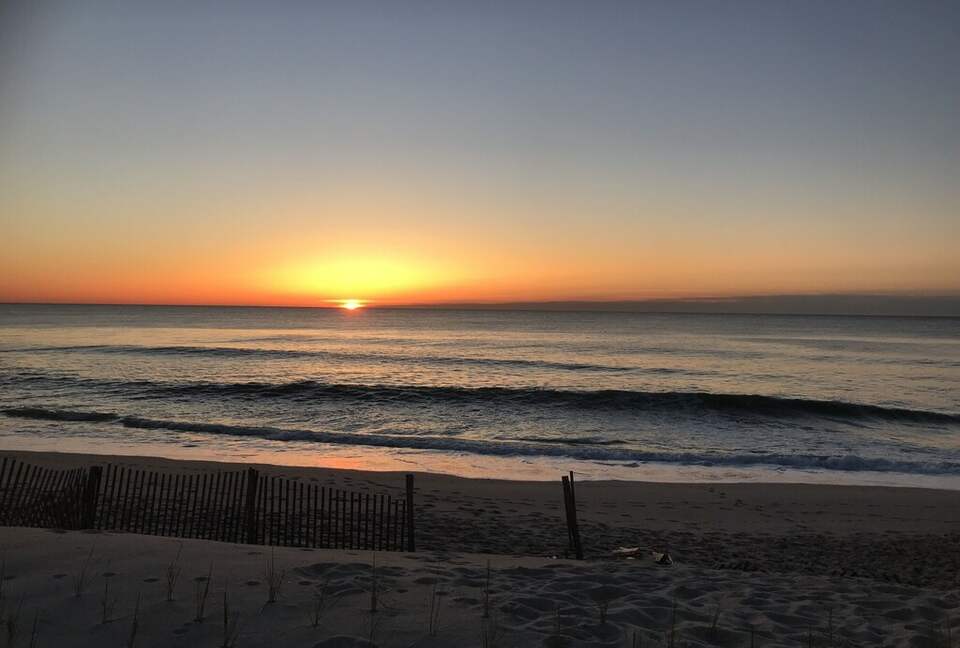 Charming Jersey Shore Beach Cottage | Close to Beaches, Town and Parks - Point Pleasant, New Jersey