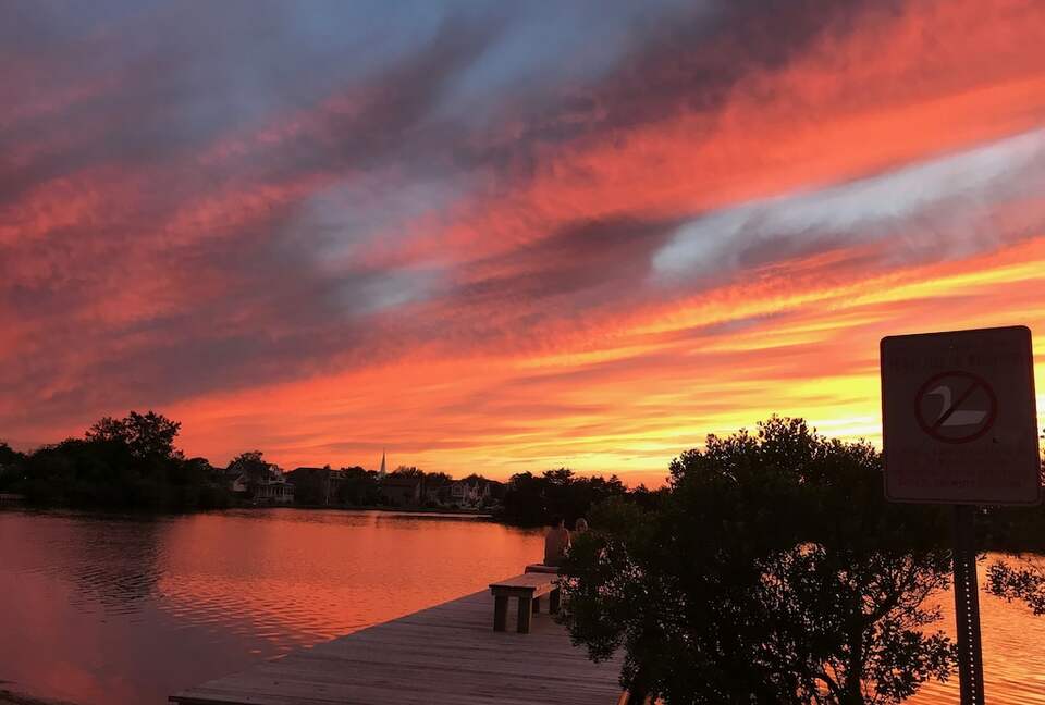 Charming Jersey Shore Beach Cottage | Close to Beaches, Town and Parks - Point Pleasant, New Jersey