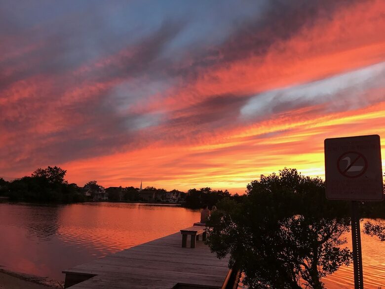 Charming Jersey Shore Beach Cottage | Close to Beaches, Town and Parks - Point Pleasant, New Jersey