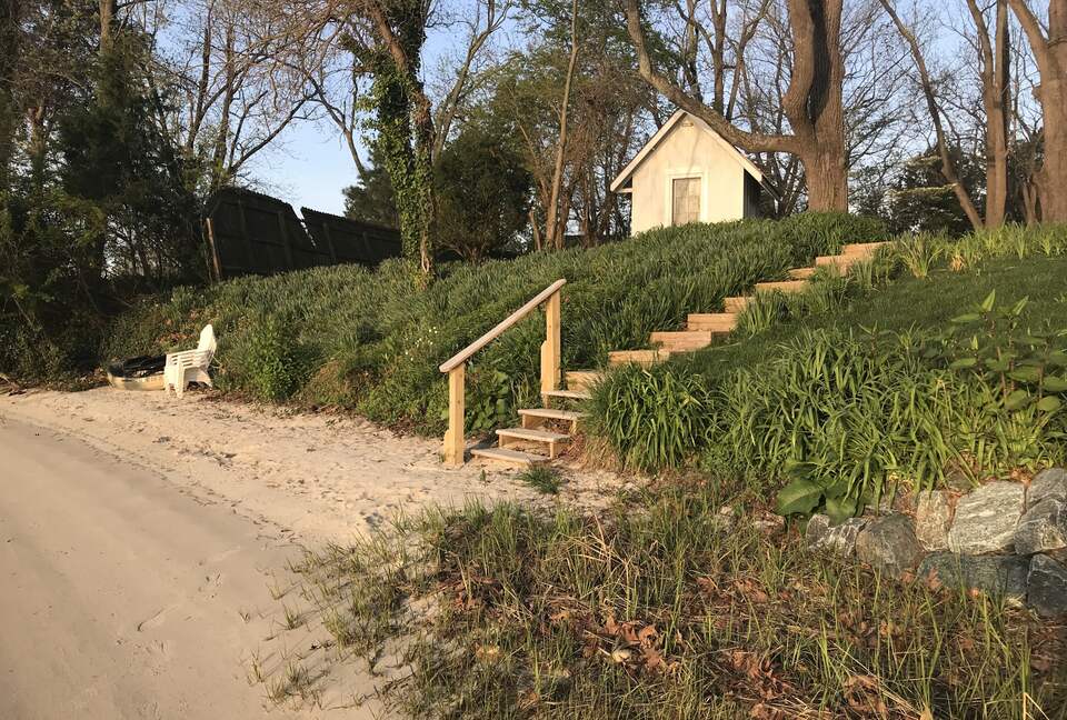 Waterfront Ferry Bridge House - Easton, Maryland