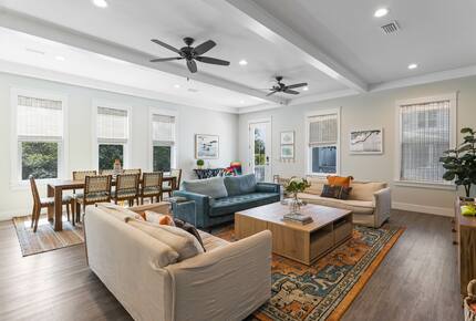 Entertainer's Dream House with a Resort Pool - Santa Rosa Beach, Florida