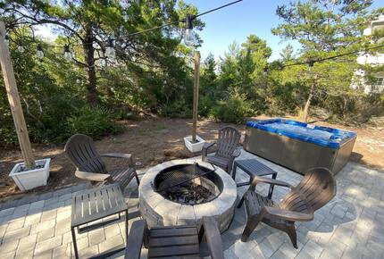 Entertainer's Dream House with a Resort Pool - Santa Rosa Beach, Florida