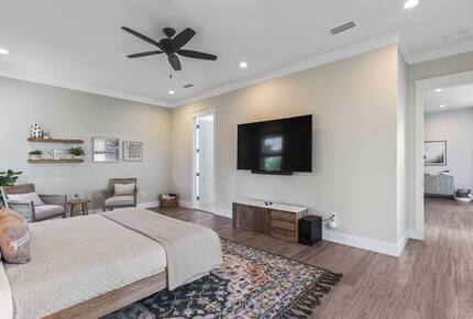 Entertainer's Dream House with a Resort Pool - Santa Rosa Beach, Florida