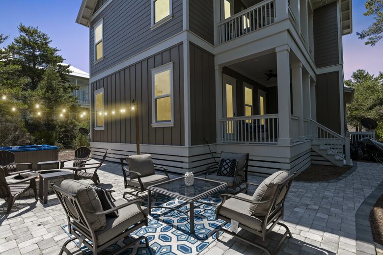 Entertainer's Dream House with a Resort Pool - Santa Rosa Beach, Florida