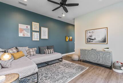 Entertainer's Dream House with a Resort Pool - Santa Rosa Beach, Florida