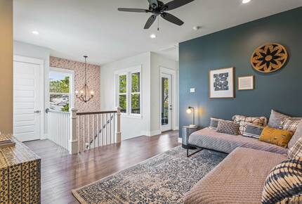 Entertainer's Dream House with a Resort Pool - Santa Rosa Beach, Florida