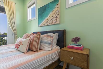 Entertainer's Dream House with a Resort Pool - Santa Rosa Beach, Florida