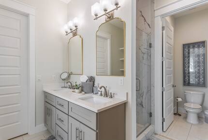 Entertainer's Dream House with a Resort Pool - Santa Rosa Beach, Florida