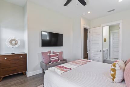 Entertainer's Dream House with a Resort Pool - Santa Rosa Beach, Florida