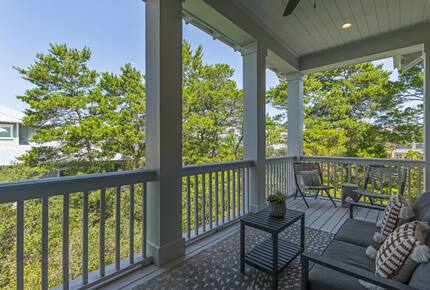 Entertainer's Dream House with a Resort Pool - Santa Rosa Beach, Florida